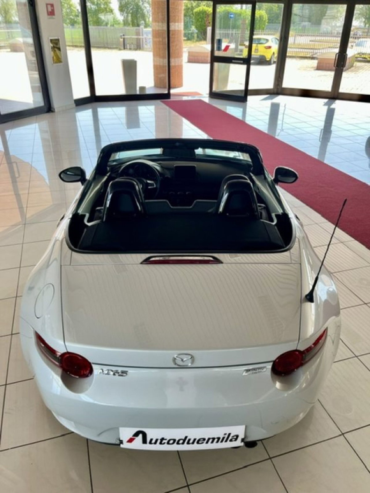 Mazda MX-5 1.5L Skyactiv-G Exceed (13)