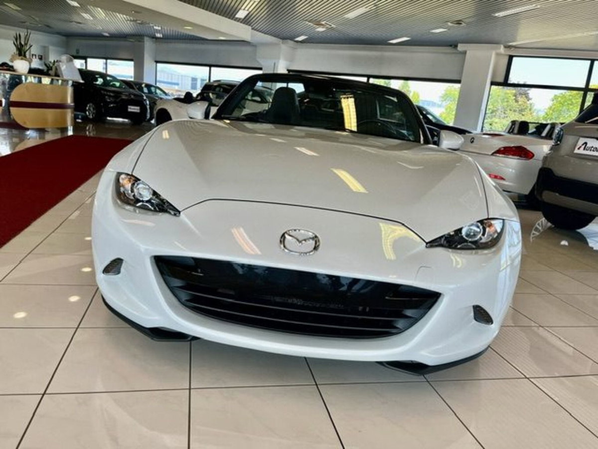 Mazda MX-5 1.5L Skyactiv-G Exceed (2)