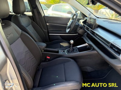 Jeep Avenger 1.2 turbo Summit fwd 100cv (10)