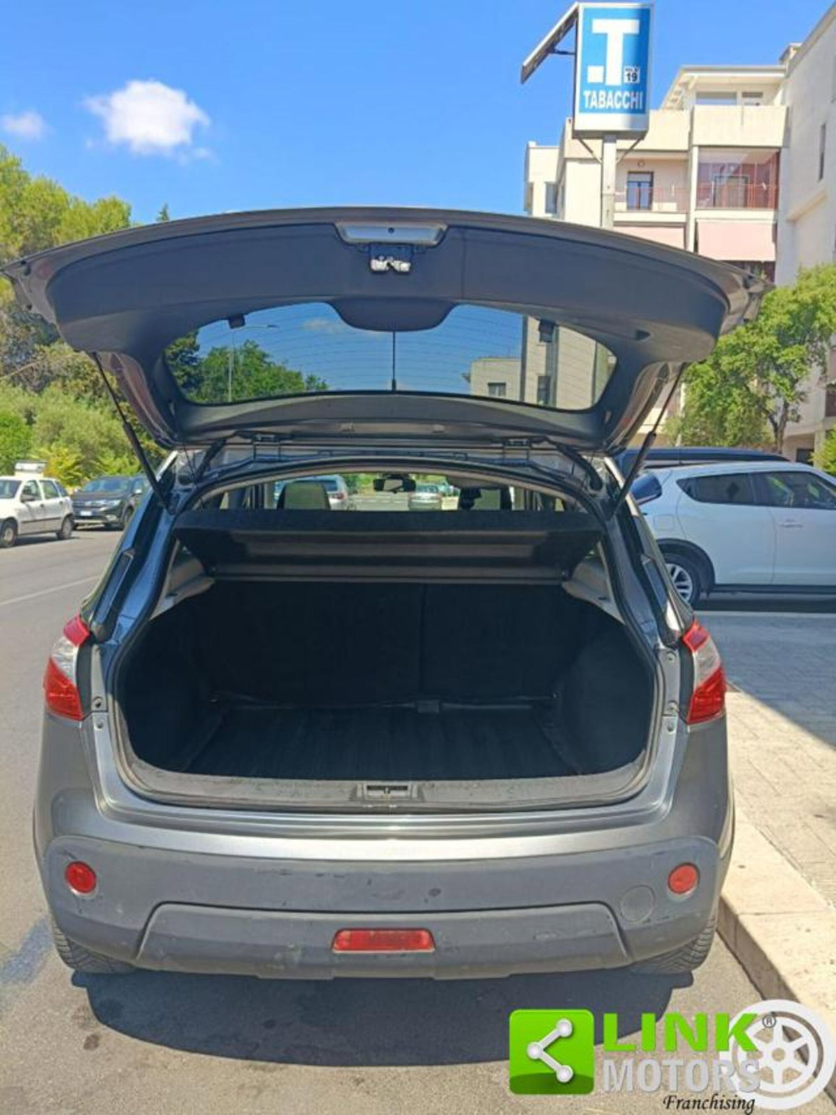 Nissan Qashqai 1.5 dCi Tekna (15)