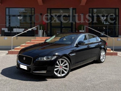 Jaguar XF 2.0 D 180 CV aut. Prestige usata