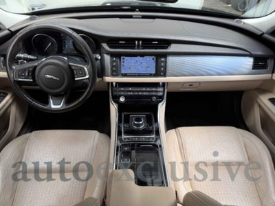 Jaguar XF 2.0 D 180 CV aut. Prestige (13)