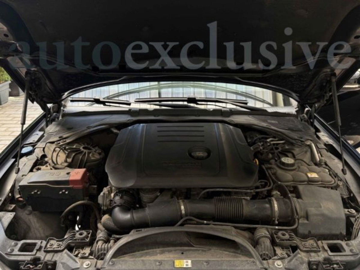Jaguar XF 2.0 D 180 CV aut. Prestige (17)