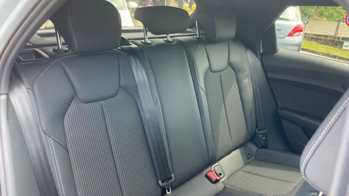 Audi A1 allstreet allstreet 30 TFSI Identity Contrast (7)