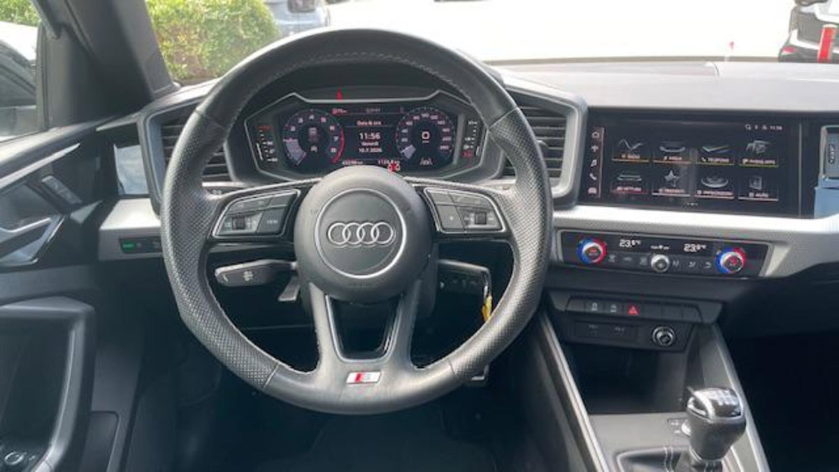Audi A1 allstreet allstreet 30 TFSI Identity Contrast (8)