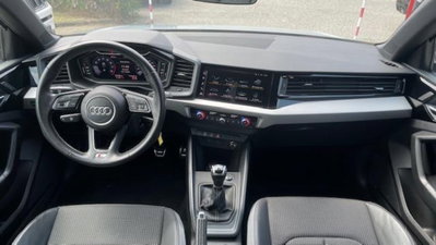 Audi A1 allstreet allstreet 30 TFSI Identity Contrast (9)