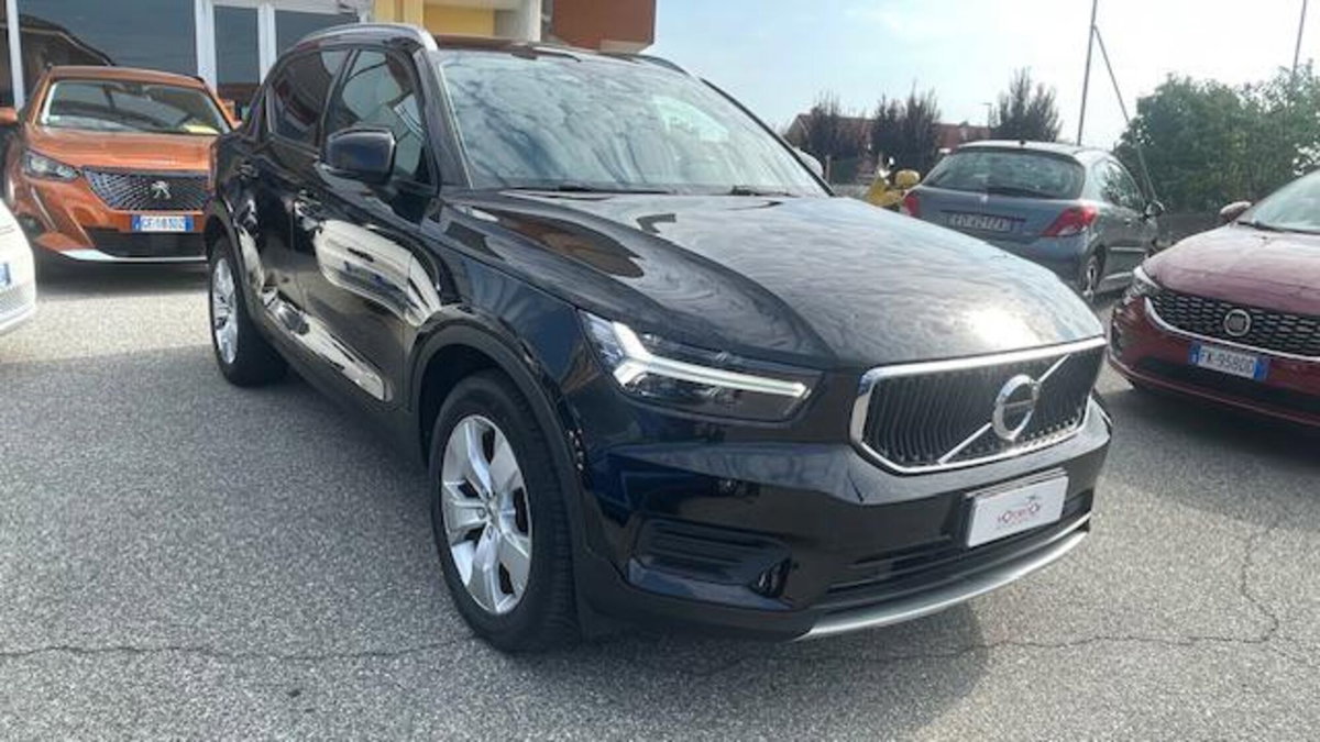 Volvo XC40 D3 AWD Geartronic Business Plus (3)