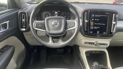 Volvo XC40 D3 AWD Geartronic Business Plus (7)