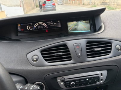 Renault Scenic E-Tech Electric 1.5 dCi 110CV Attractive (15)