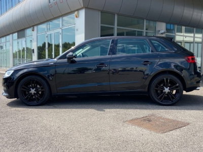 Audi A3 Sportback 2.0 TDI quattro (8)