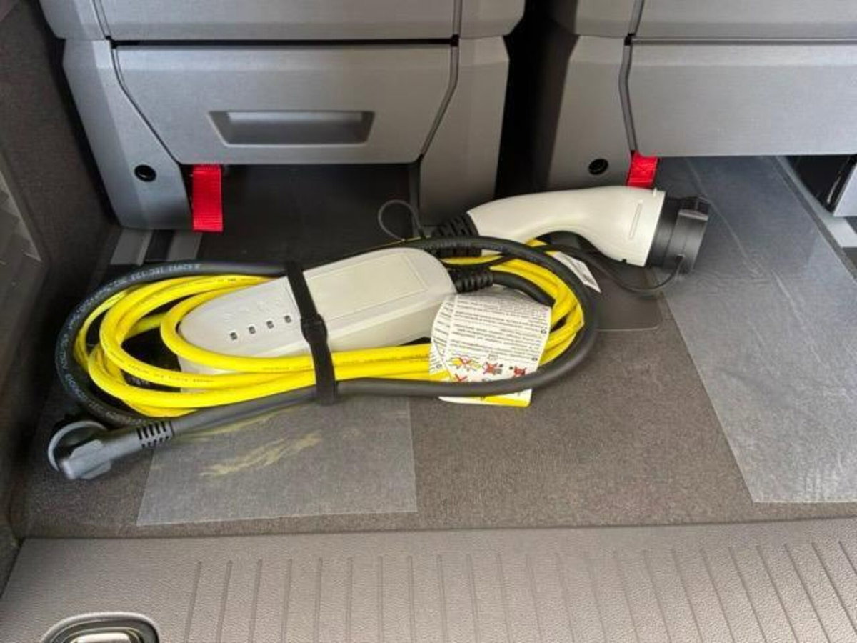 Volkswagen Multivan Lungo 1.5 phev Style 4motion 245cv dsg 7p.ti (20)