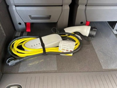 Volkswagen Multivan Lungo 1.5 phev Style 4motion 245cv dsg 7p.ti (20)
