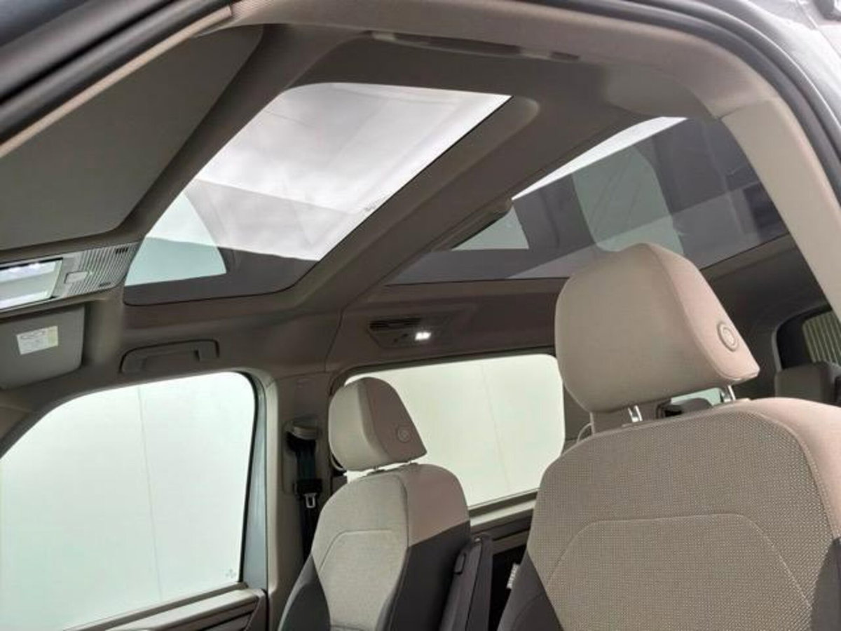Volkswagen Multivan Lungo 1.5 phev Style 4motion 245cv dsg 7p.ti (9)