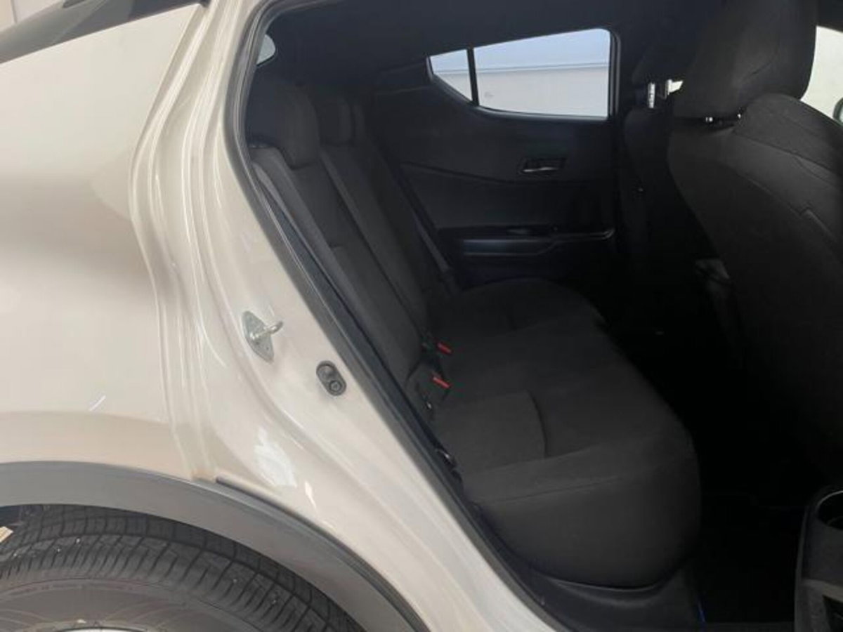 Toyota Toyota C-HR 1.2 Turbo Active (14)