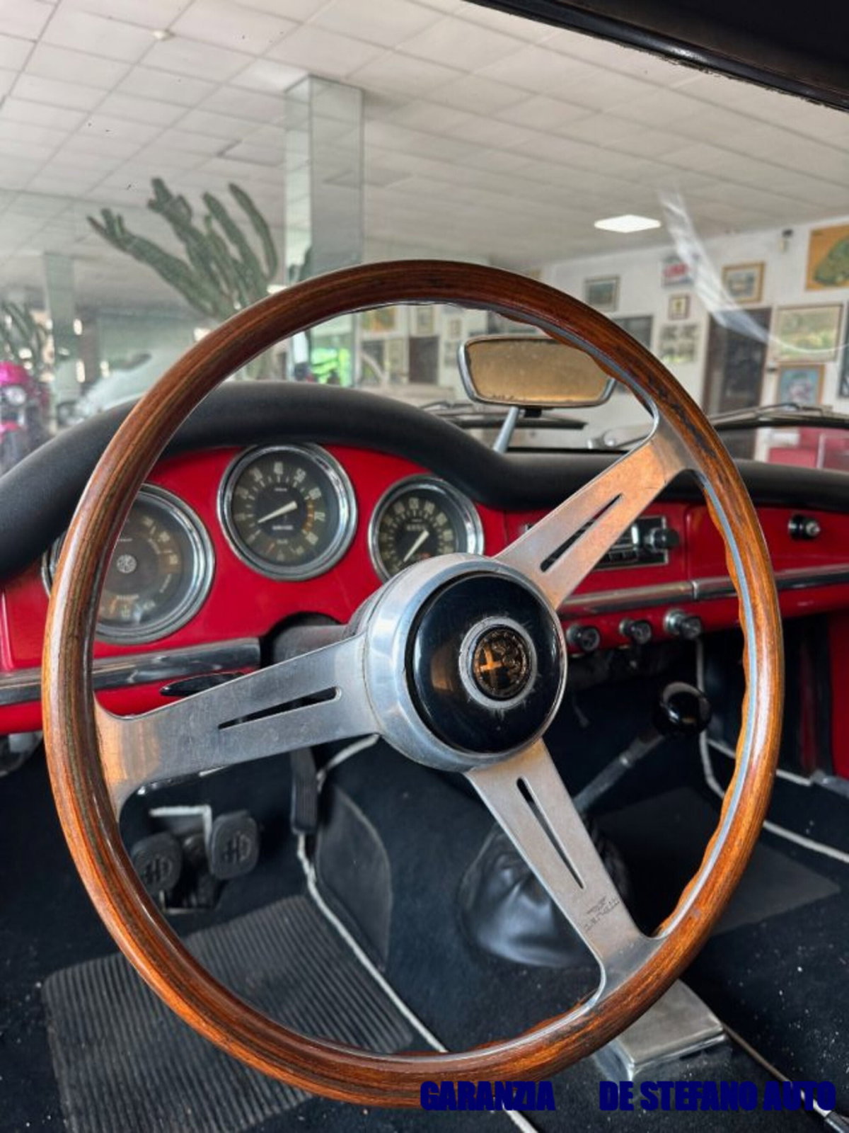 Alfa Romeo Spider 1.6 (9)