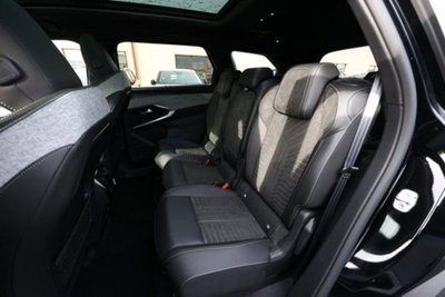 Peugeot 5008 1.2 hybrid GT 145cv 7p.ti e-dcs6 (13)
