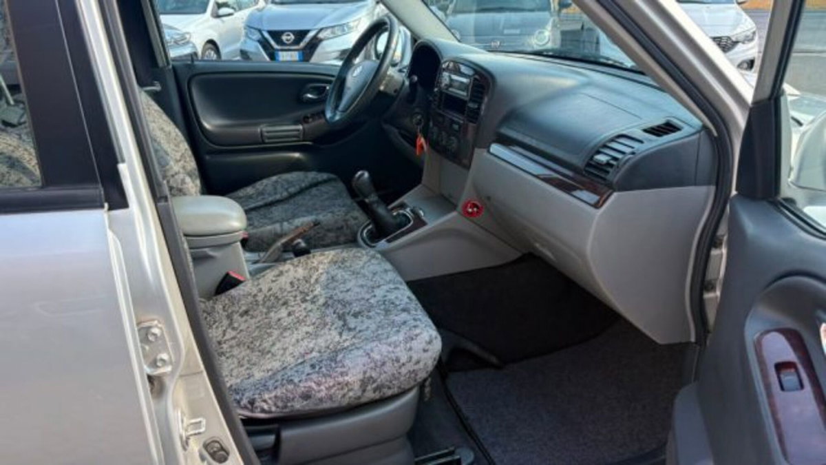 Suzuki Grand Vitara turbodiesel 16V cat S.W. XL-7 (13)