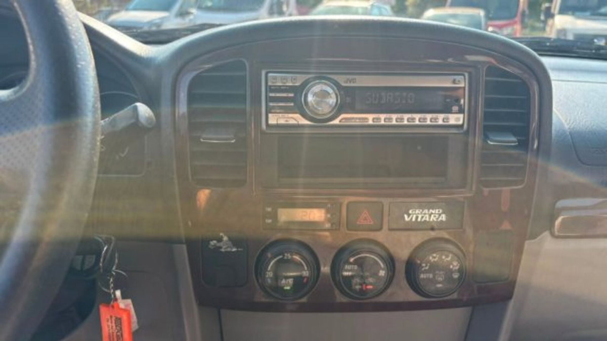 Suzuki Grand Vitara turbodiesel 16V cat S.W. XL-7 (9)