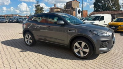 Jaguar E-Pace 2.0D 150 CV AWD aut. R-Dynamic (2)