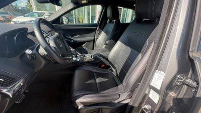 Jaguar E-Pace 2.0D 150 CV AWD aut. R-Dynamic (9)