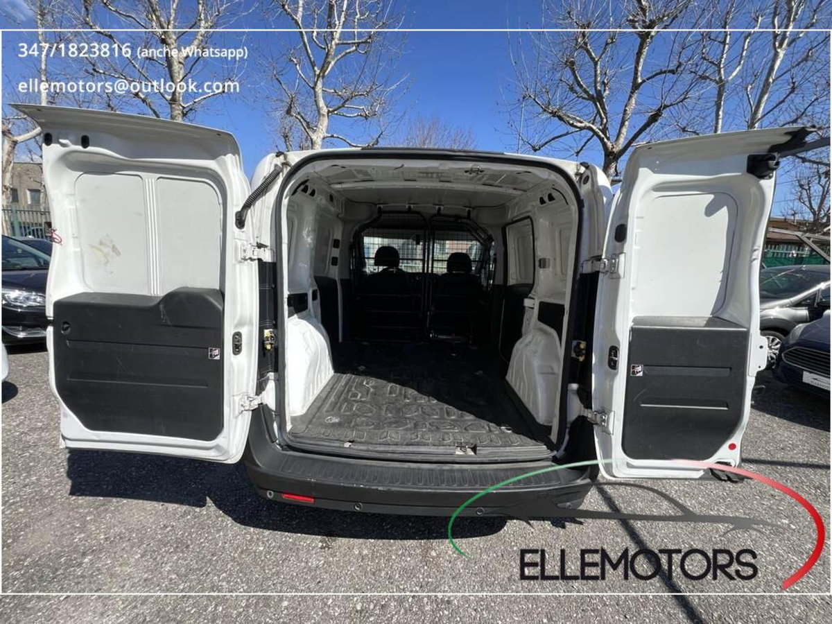 Fiat Doblò Furgone 1.4 T-Jet Natural Power PL-TN Cargo Maxi Lamierato (11)