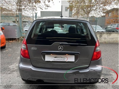 Mercedes-Benz Classe A 160 AUTOMATIC (5)