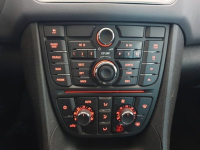 Opel Meriva 1.4 100CV Cosmo (18)