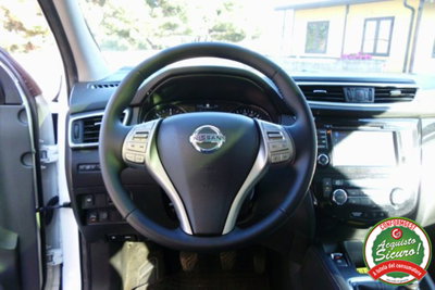 Nissan Qashqai 1.5 dCi N-Connecta (13)