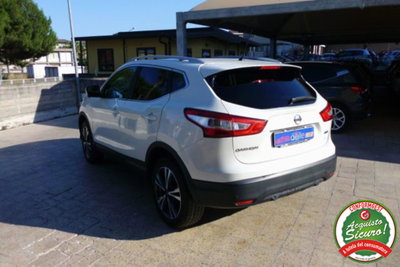 Nissan Qashqai 1.5 dCi N-Connecta (5)
