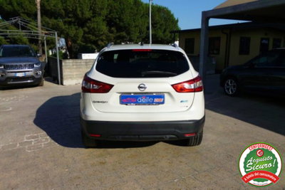 Nissan Qashqai 1.5 dCi N-Connecta (6)