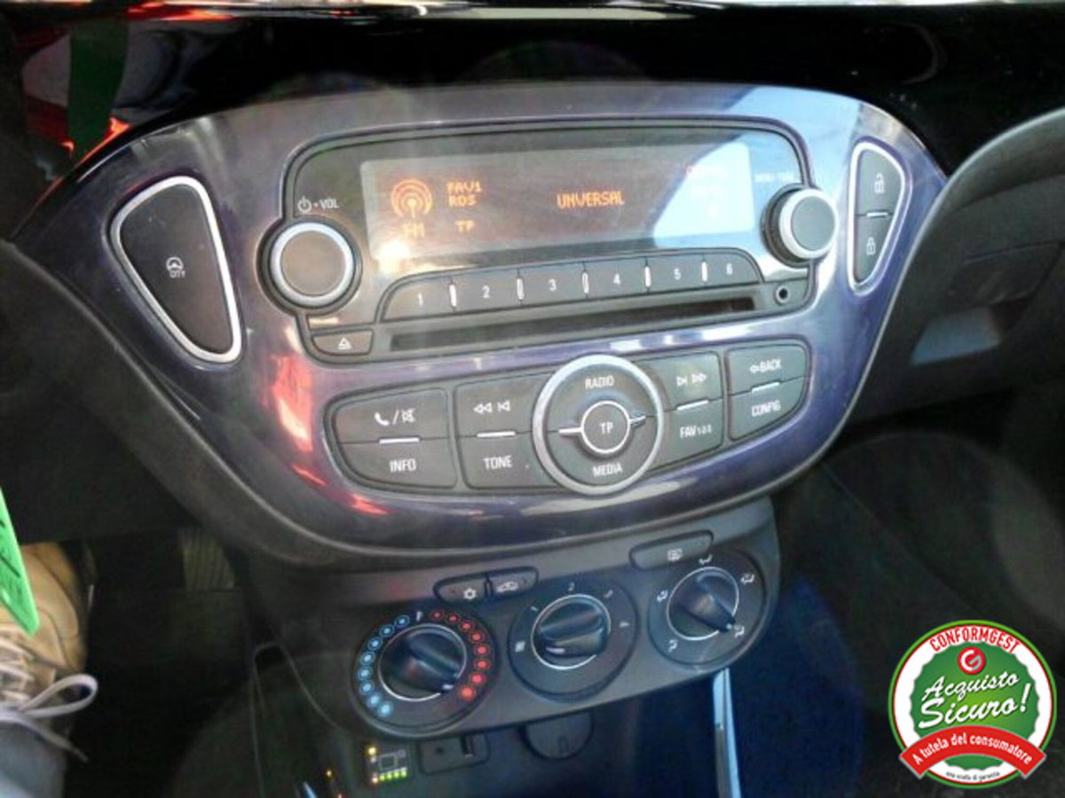 Opel Adam 1.4 87 CV GPL Tech Jam (17)