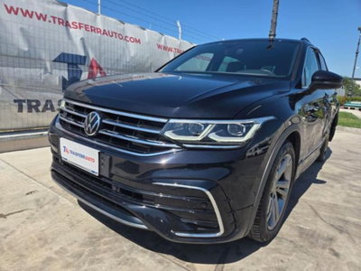 Volkswagen Tiguan 2.0 TDI 150 CV SCR DSG 4MOTION R-Line usata
