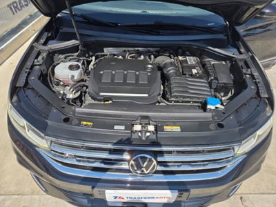 Volkswagen Tiguan 2.0 TDI 150 CV SCR DSG 4MOTION R-Line (9)
