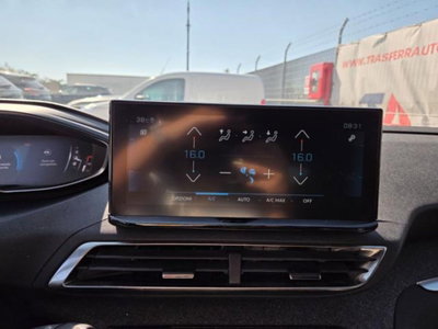 Peugeot 3008 BlueHDi 130 S&S EAT8 Allure Pack (14)