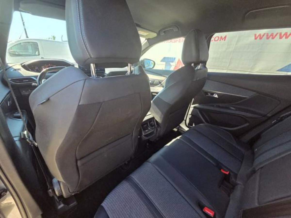 Peugeot 3008 BlueHDi 130 S&S EAT8 Allure Pack (16)