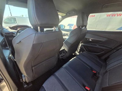 Peugeot 3008 BlueHDi 130 S&S EAT8 Allure Pack (16)