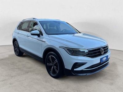 Volkswagen Tiguan 2.0 TDI 150 CV SCR DSG 4MOTION Life (6)