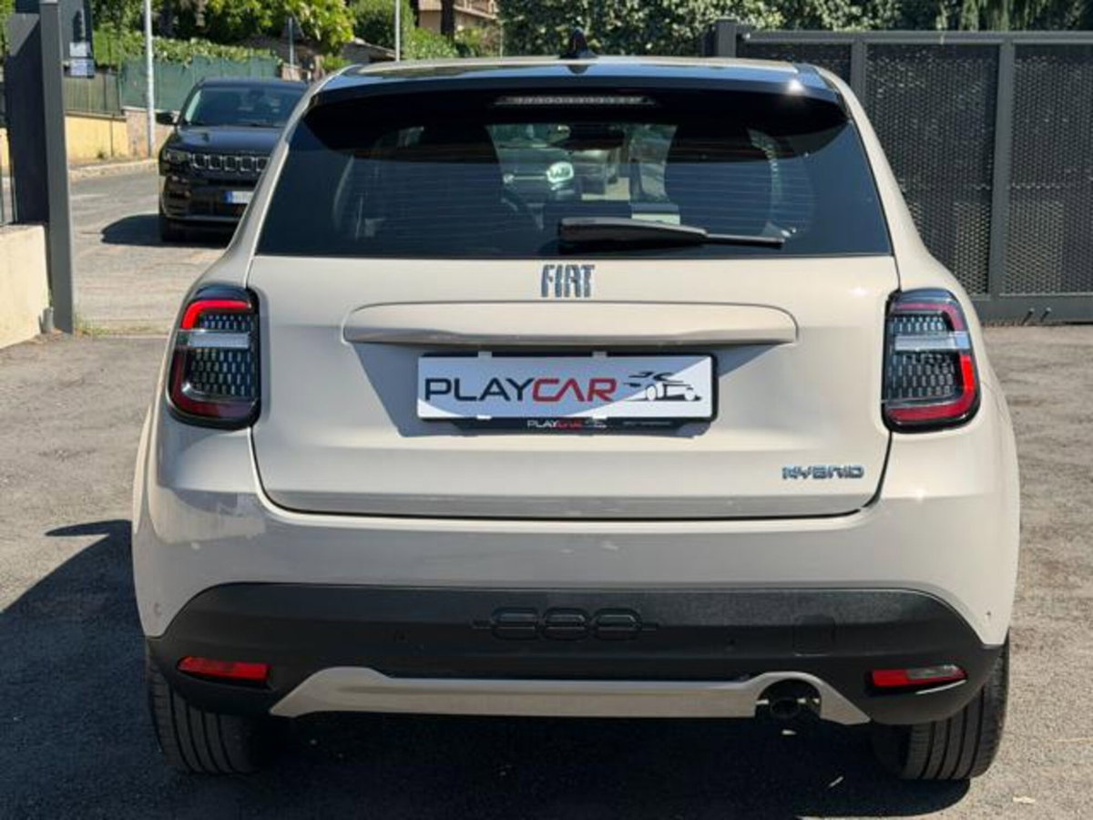 Fiat 600 1.2 hybrid 110cv auto (5)