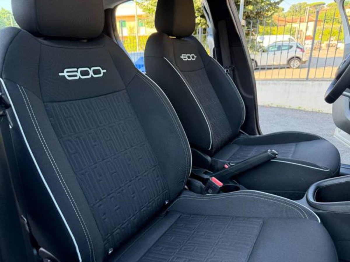 Fiat 600 1.2 hybrid 110cv auto (9)