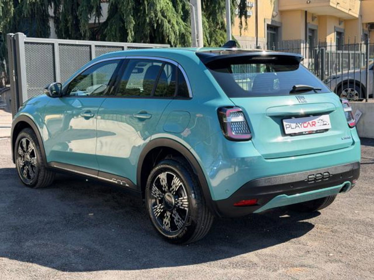 Fiat 600 1.2 hybrid 110cv auto (4)