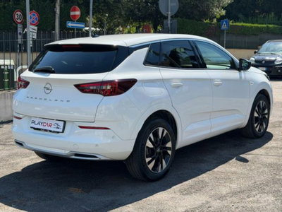 Opel Grandland 1.5 diesel Ecotec aut. Business Elegance (4)