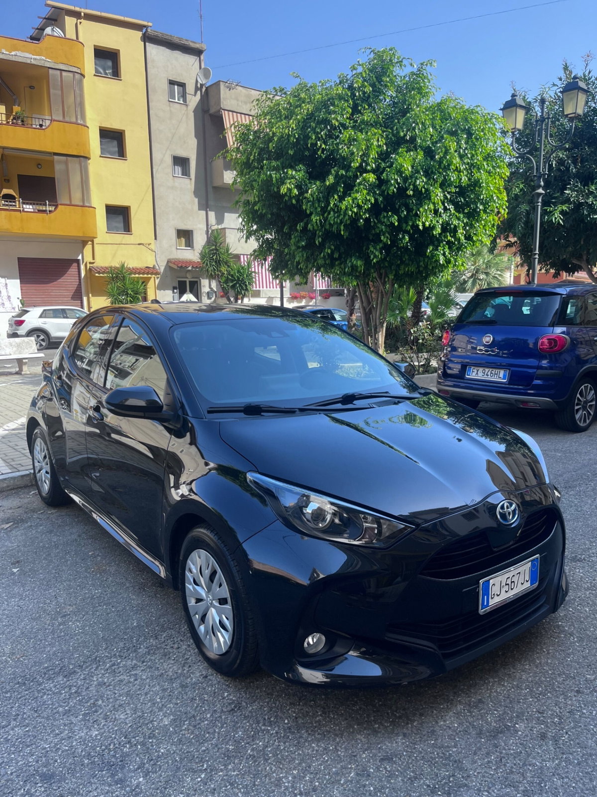 Toyota Yaris Cross 1.5h GR Sport Black Sky fwd 116cv e-cvt (3)