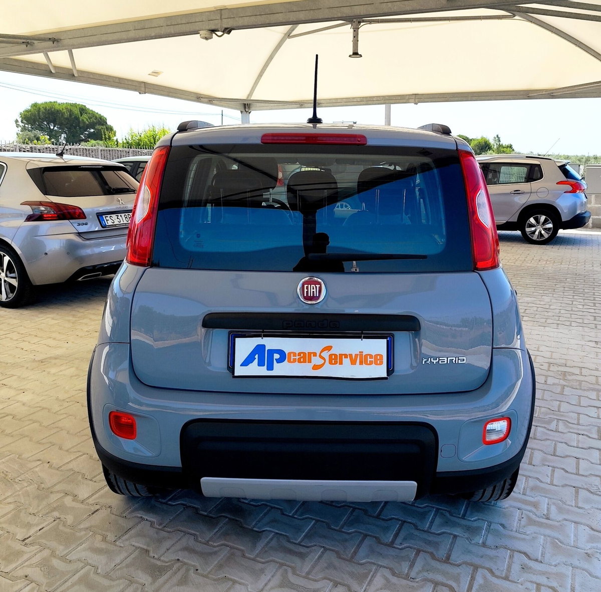 Fiat Panda 1.0 FireFly S&S Hybrid City Cross (3)