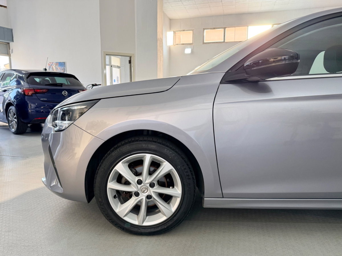Opel Corsa 1.2 Elegance (12)