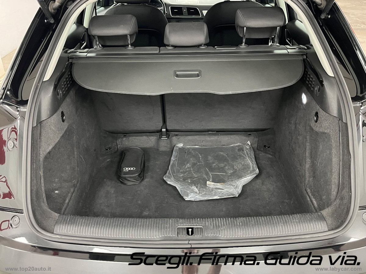 Audi Q3 2.0 TDI 120 CV (12)