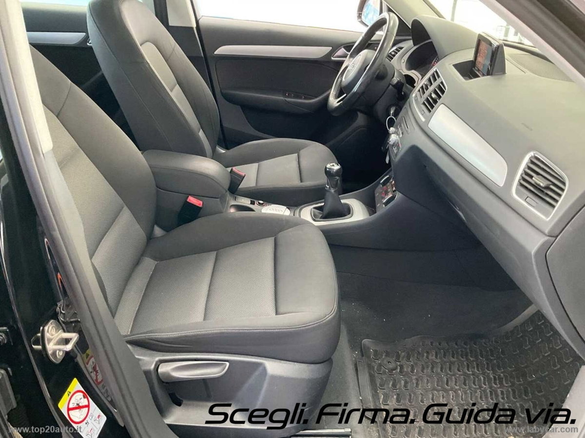 Audi Q3 2.0 TDI 120 CV (14)