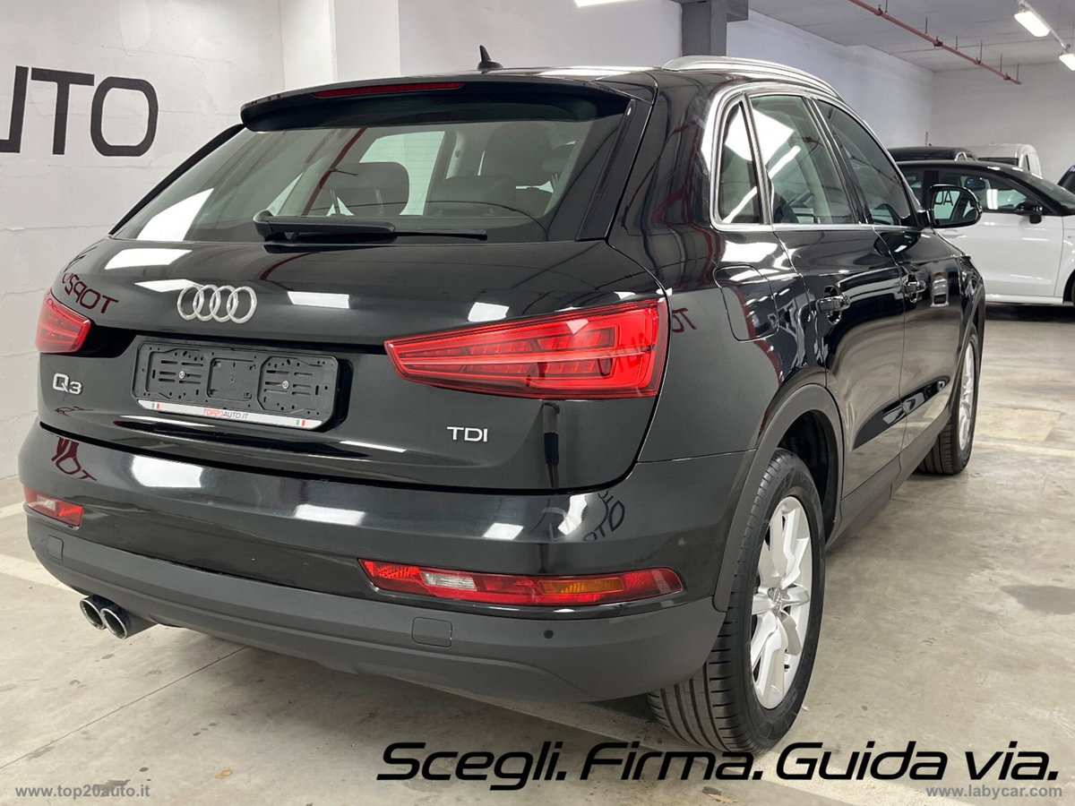 Audi Q3 2.0 TDI 120 CV (3)