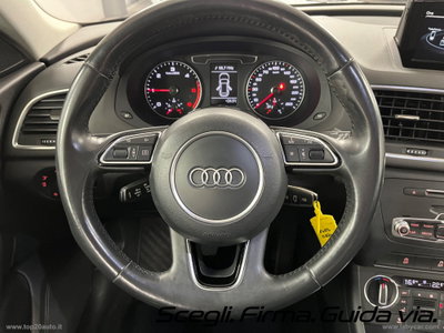 Audi Q3 2.0 TDI 120 CV (8)