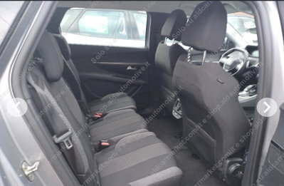 Peugeot 5008 BlueHDi 130 S&S Allure (6)