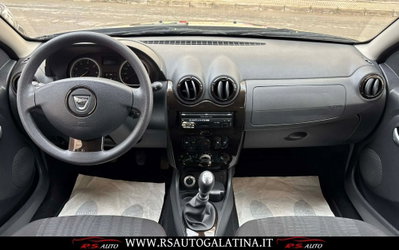 Dacia Duster 1.6 110CV 4x4 Ambiance (5)